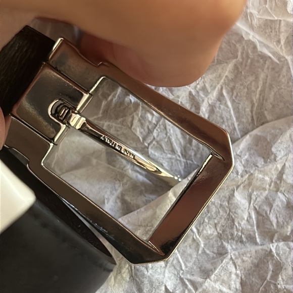 Giorgio Armani Cinture Black Belt - Picture 6 of 7